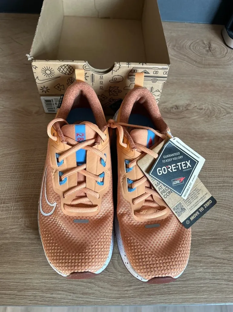Nike Basket 38, 5 bike usato — immagine 2 di 8