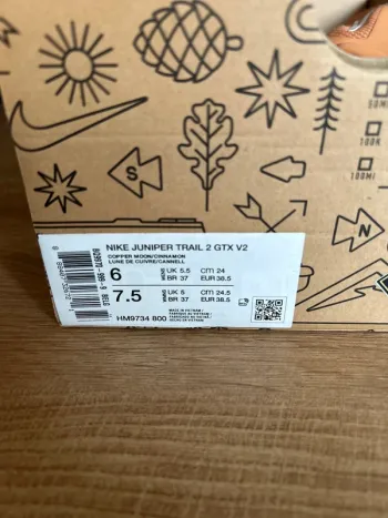 Nike Basket 38, 5 bike usato — immagine 7 di 8