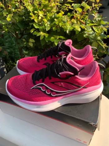 Brugt Saucony Omni 22 bike