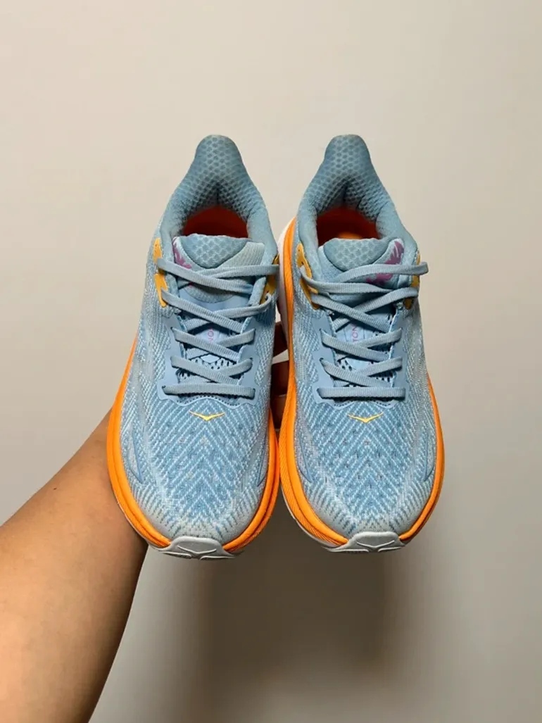 Hoka Clifton 9 bike de segunda mano — imagen 2 de 5