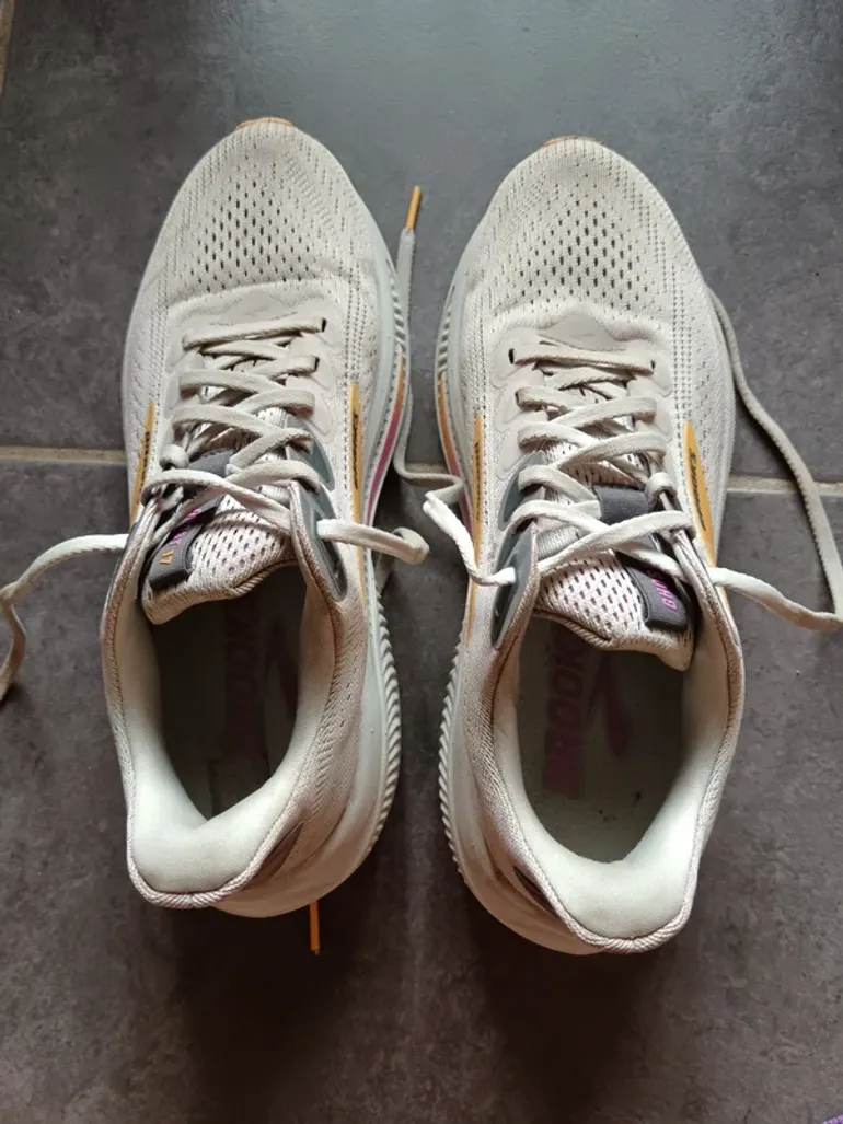 Brooks Ghost 17 bike d'occasion — image 1 sur 5