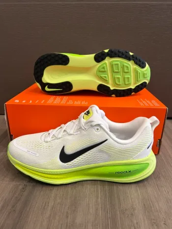 Použité Nike Vomero 18 bike — obrázek 2 z 6