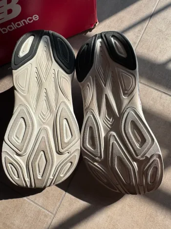 Gebrauchtes New Balance More v6 bike — Bild 6 von 7