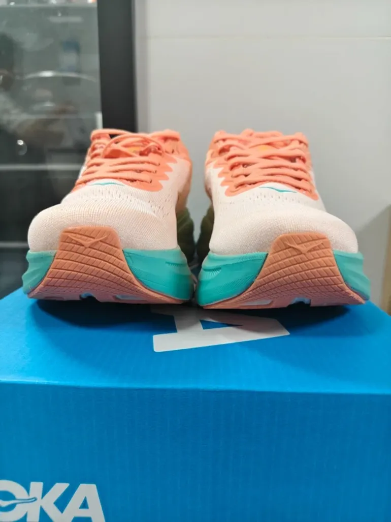 Hoka Bondi 9 bike usato — immagine 6 di 10