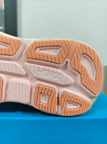 Hoka Bondi 9 bike usato — immagine 9 di 10