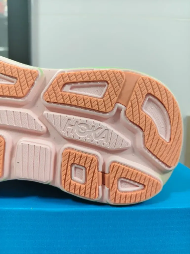 Hoka Bondi 9 bike usato — immagine 9 di 10