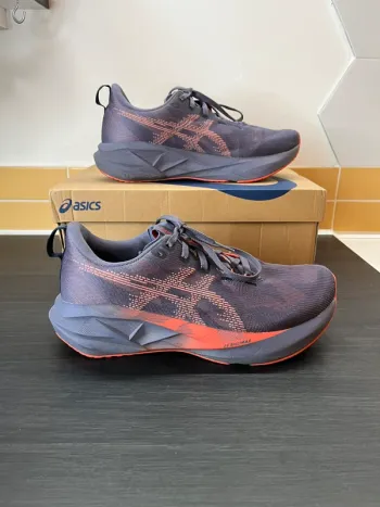 Asics Novablast 5 bike de segunda mano