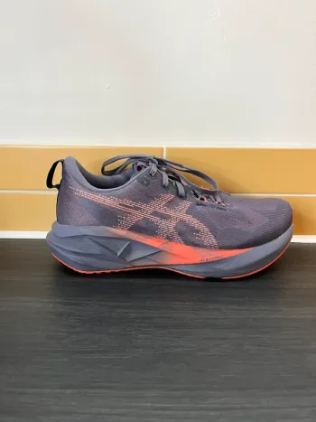 Asics Novablast 5 bike de segunda mano — imagen 8 de 14