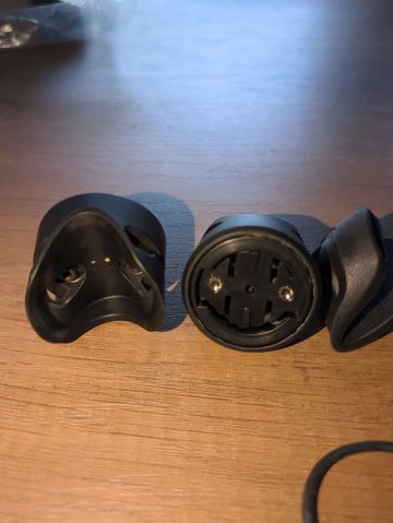 Used Garmin Clip bike — image 2 of 6