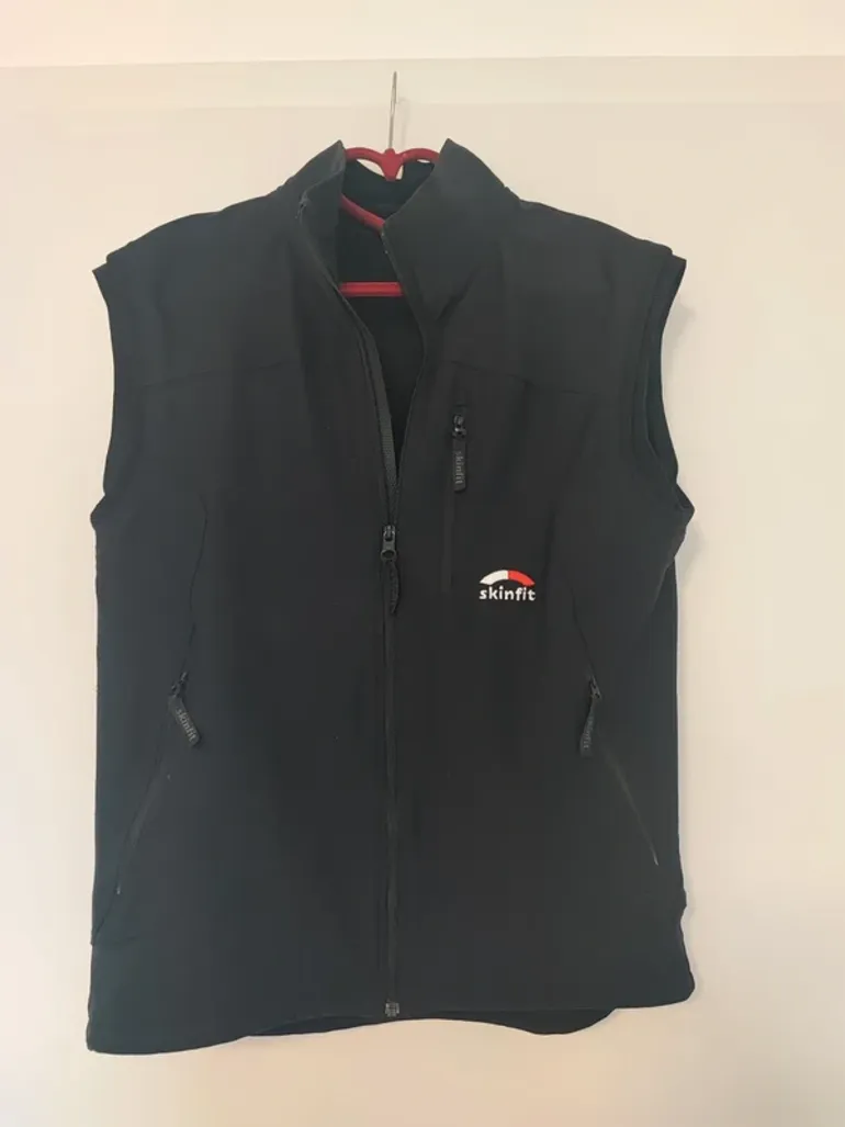 Used Premium Skinfit Damen Weste Gilet bike — image 1 of 15