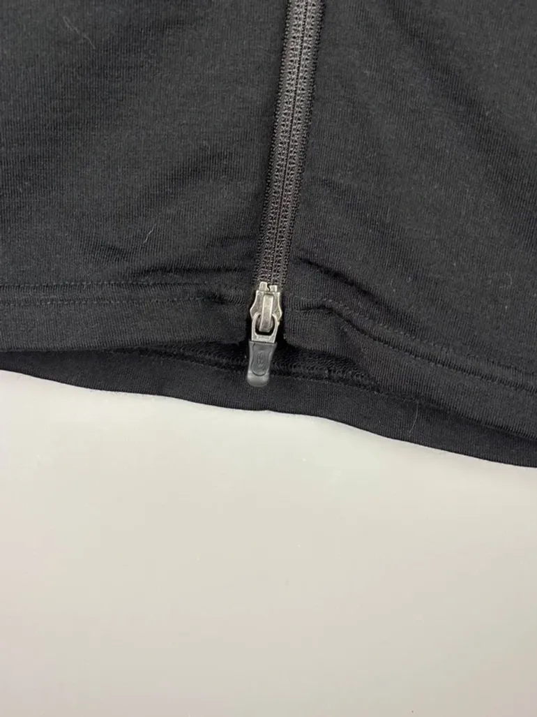 Used Icebreaker GT 340 Merino Wool Vest bike — image 3 of 9