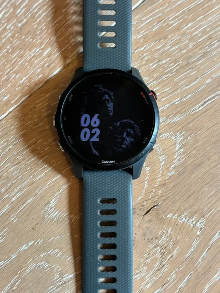 Gebrauchtes Garmin Forerunner 255 bike — Bild 2 von 4
