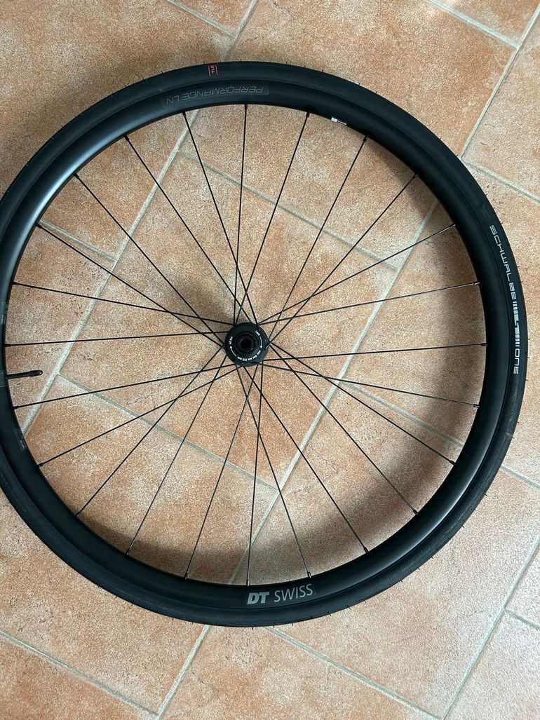 Dt Swiss Aluminum Wheels bike de segunda mano — imagen 3 de 7