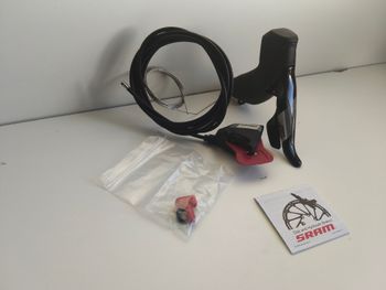 Sram MANETA Y PINZA APEX D1 2026 bike de segunda mano — imagen 2 de 4