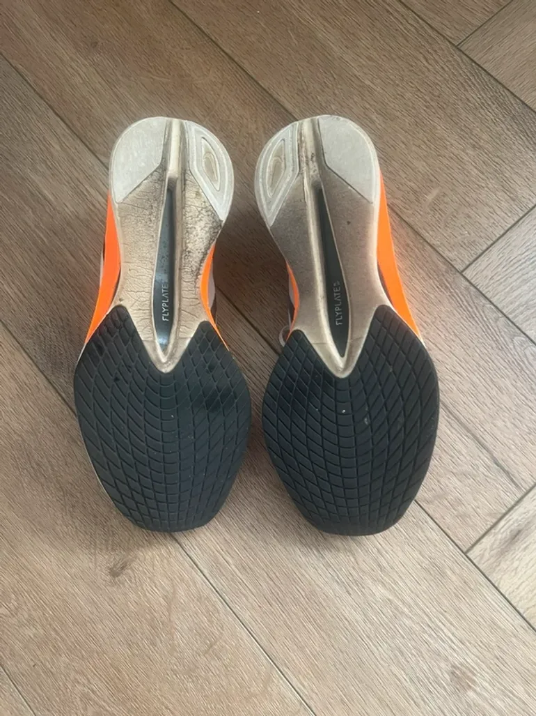 Nike Vaporfly 4 bike usato — immagine 6 di 6