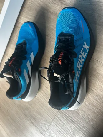Gebrauchtes Adidas Terrex bike — Bild 2 von 4