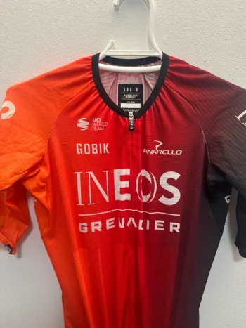 Gobik exclusive Roadsuit Team Ineos Roadsuit size M bike d'occasion