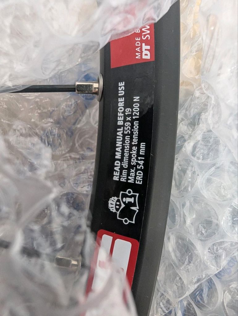Used Dt Swiss D466 Disc 2025 bike — image 5 of 5
