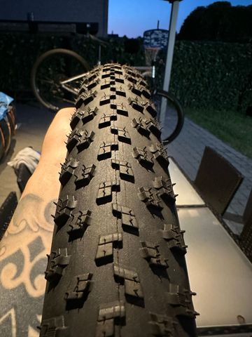 Specialized renegade fast trak 2024 bike usato — immagine 3 di 7