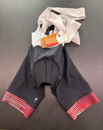 Gebrauchtes Specialized Salopette Uomo bike — Bild 1 von 2