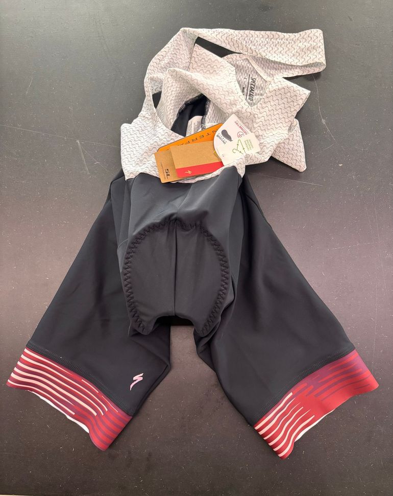 Used Specialized Salopette Uomo bike — image 1 of 2