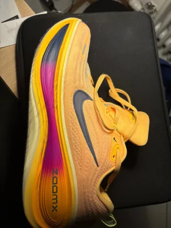 Použité Nike Vomero Plus bike — obrázek 5 z 5