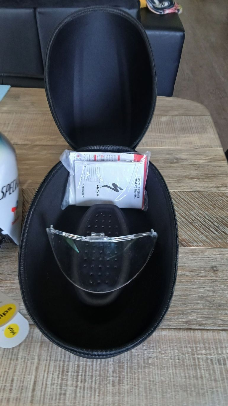 Specialized Chrono Helmet 2025 bike de segunda mano — imagen 5 de 7