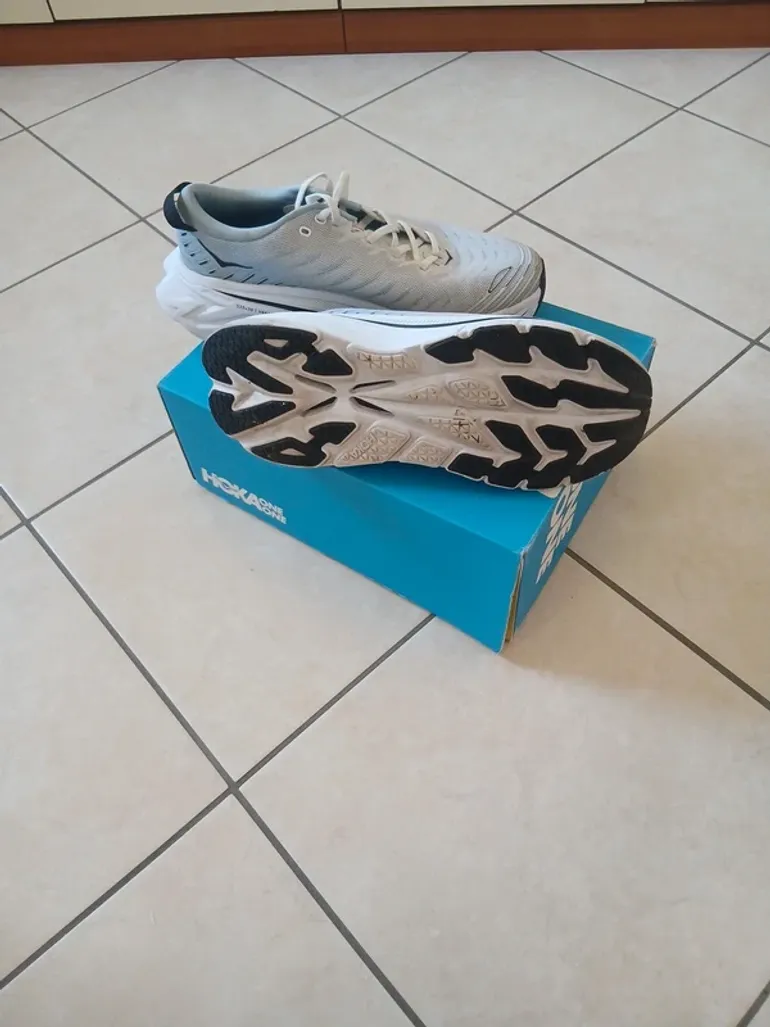 Tweedehands Hoka Bondi X bike — afbeelding 4 van 6