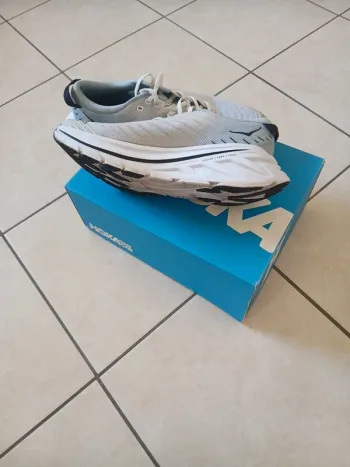 Tweedehands Hoka Bondi X bike — afbeelding 3 van 6