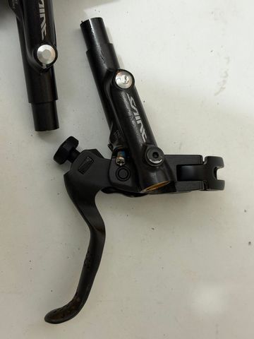 Brugt Shimano Saint Brake Levers 2025 bike — billede 3 af 5