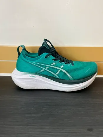 Tweedehands Asics Gel-Nimbus 27 bike — afbeelding 7 van 13