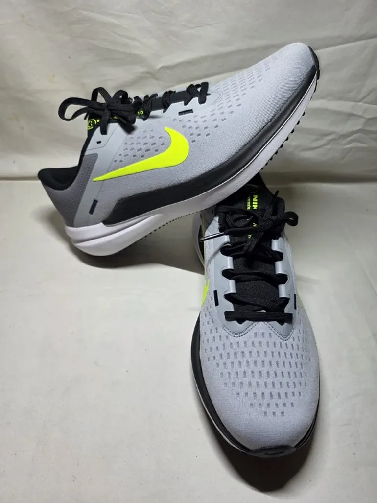 Nike Winflo 10 bike d'occasion — image 4 sur 14