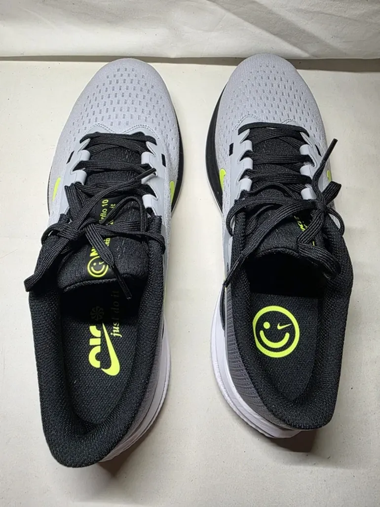 Nike Winflo 10 bike d'occasion — image 10 sur 14