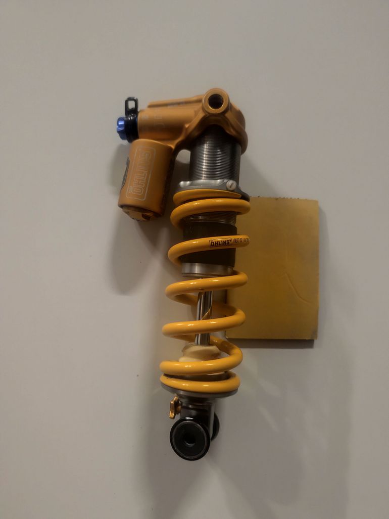 Gebrauchtes Öhlins TTX22 Trunnion 205/65 bike — Bild 3 von 4
