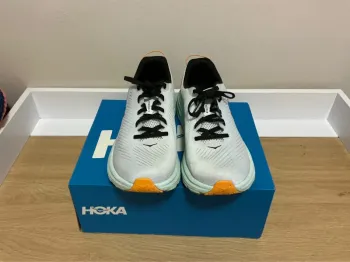 Hoka Rincon 3 bike d'occasion — image 3 sur 11