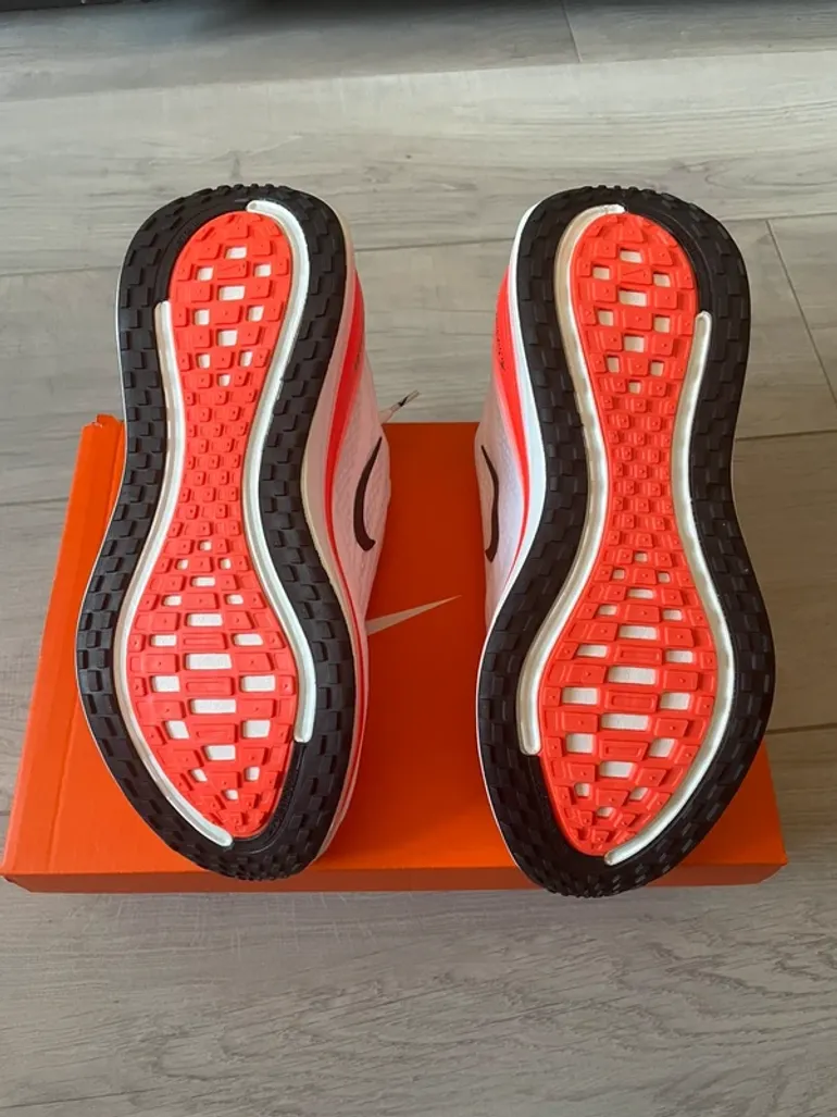 Použité Nike Vomero Plus bike — obrázek 3 z 6