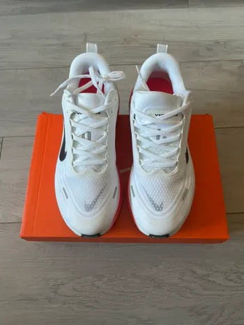 Použité Nike Vomero Plus bike — obrázek 2 z 6