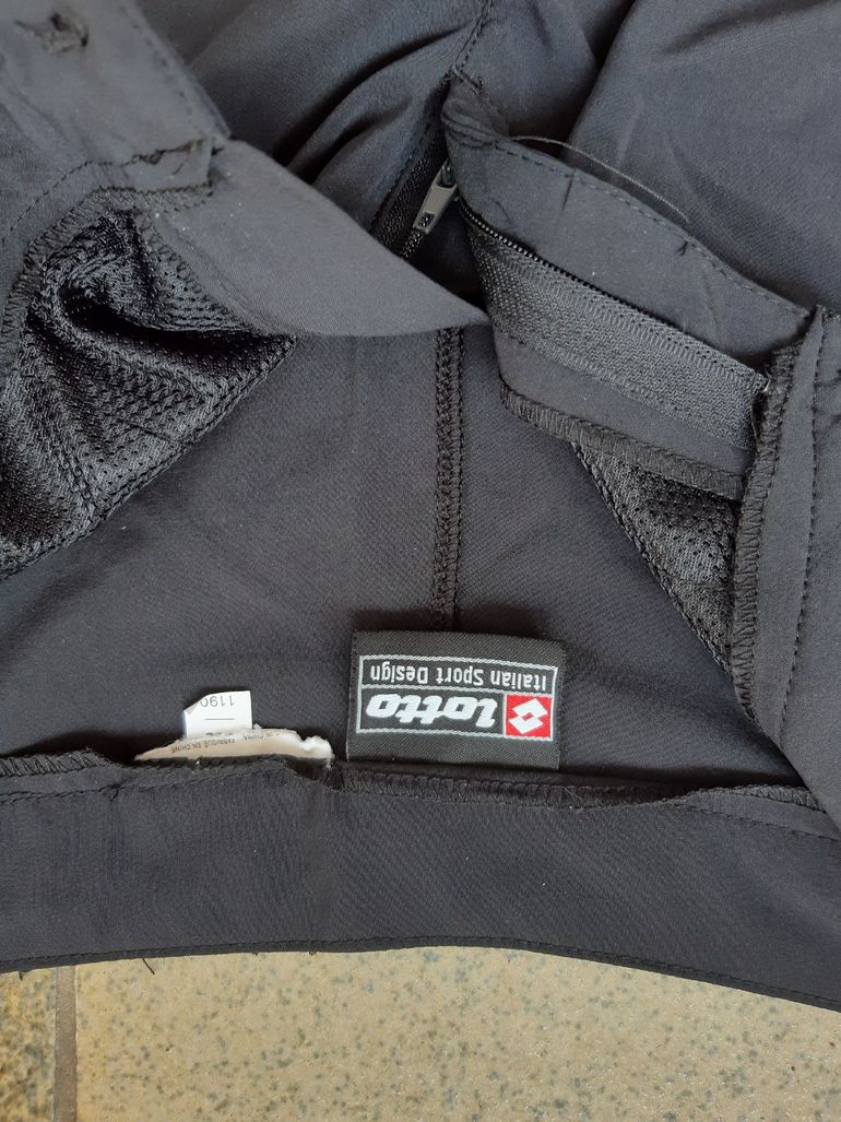 Used Lotto Pantaloni corti bike — image 3 of 4