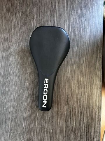 Brugt Ergon SM Downhill Saddles & Seatposts