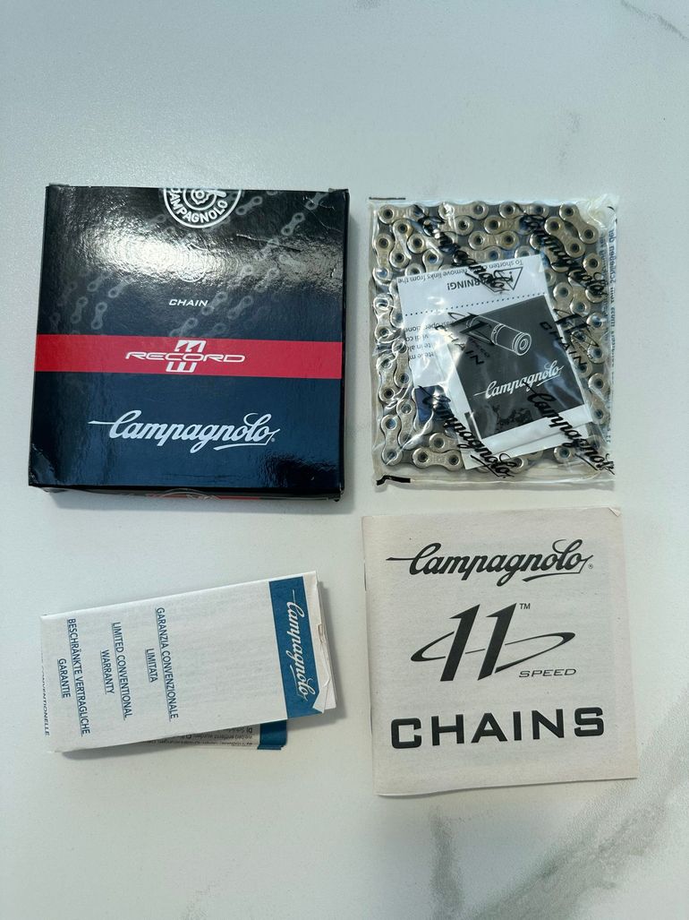 Campagnolo Record 11-Speed Chain bike d'occasion — image 1 sur 4