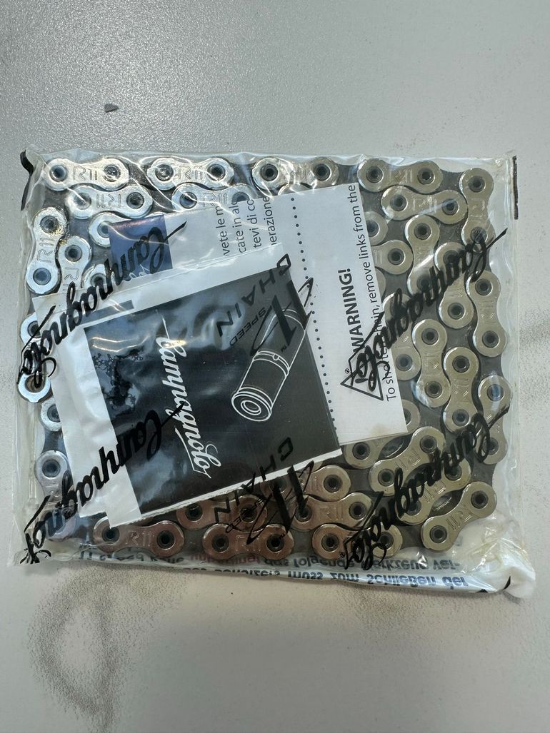 Campagnolo Record 11-Speed Chain bike d'occasion — image 2 sur 4