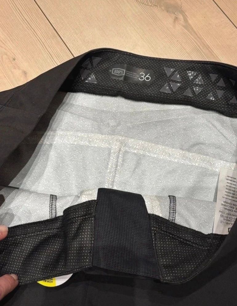 Gebrauchtes 100% Pantalone Shorts 100% Baggy MTB Hydromatic bike — Bild 4 von 6