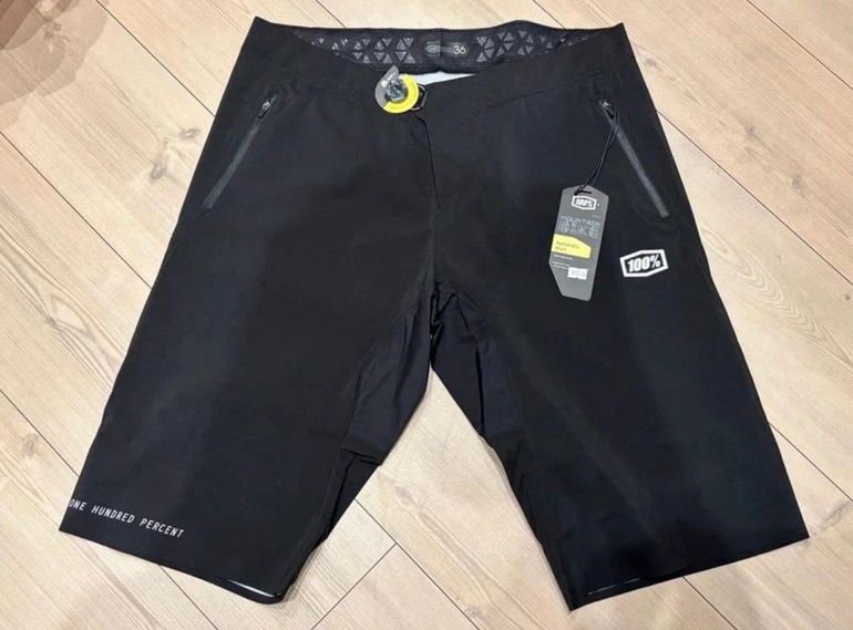 Gebrauchtes 100% Pantalone Shorts 100% Baggy MTB Hydromatic bike — Bild 1 von 6