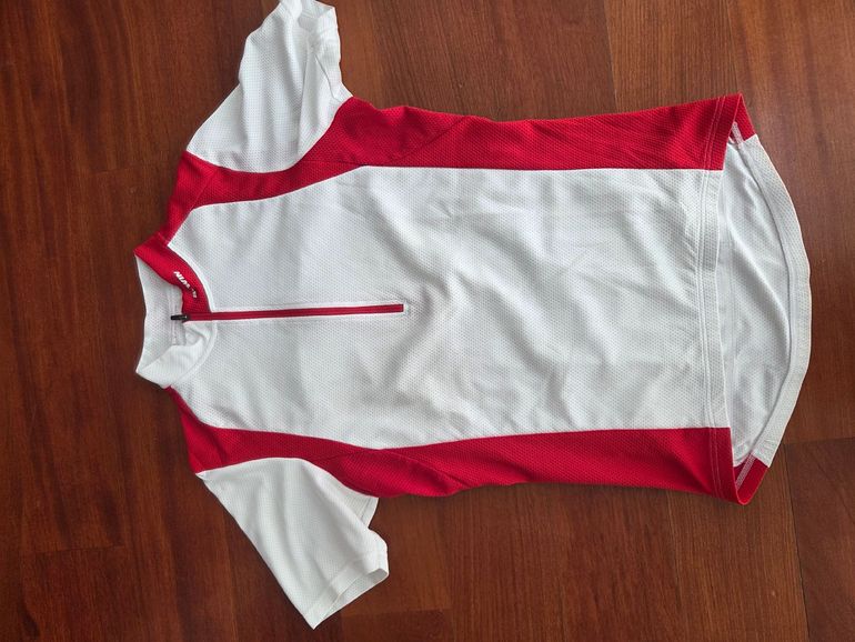 Gebrauchtes BTWIN Jersey Size S 2021 bike — Bild 3 von 3
