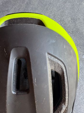 Tweedehands Oakley Casco MTB DRT3 Trail Mips bike — afbeelding 2 van 9