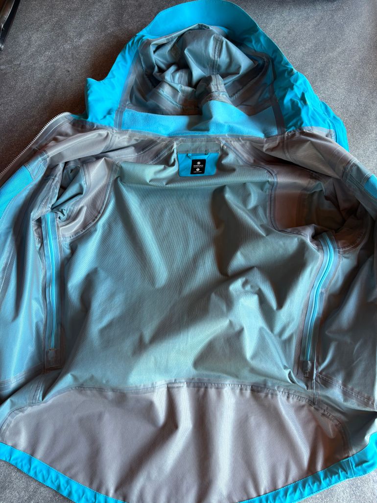Endura MT500 Waterproof Jacket 2023 bike d'occasion — image 5 sur 5