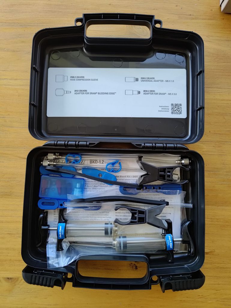 Park Tool Kit de purge de freins BKD-1.2 Dot Hydraulic bike de segunda mano — imagen 2 de 2