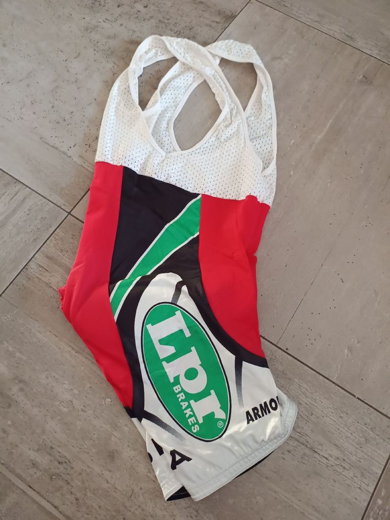 Used Marcello Bergamo completo ciclismo squadra LPR composto da maglia, salopette e cappellino bike — image 3 of 6