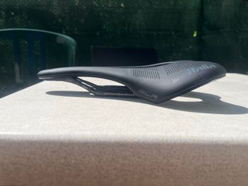 Selle Italia SLR Boost Superflow Carbone 2025 bike de segunda mano — imagen 2 de 3