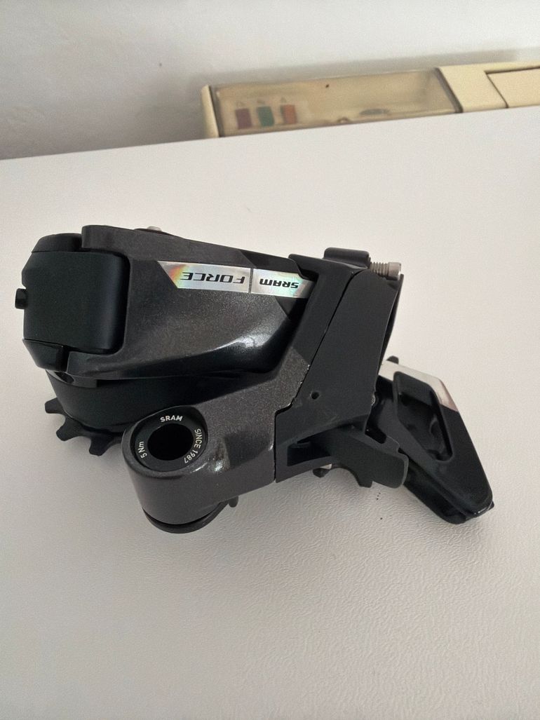 Sram Force AXS 12V bike d'occasion — image 3 sur 6